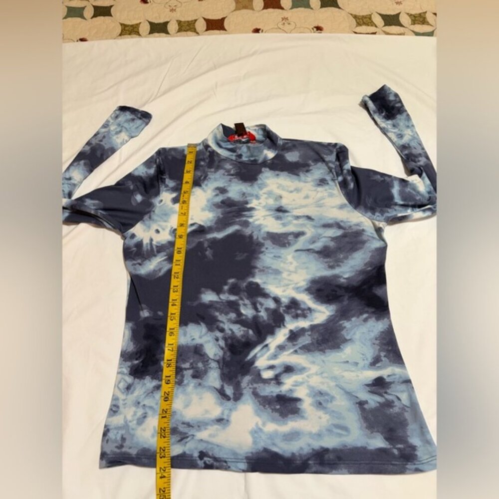 Women's Tie-Dye Long Sleeve Top